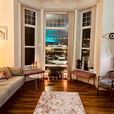 Southsea Retreat Apartment Bagian luar foto