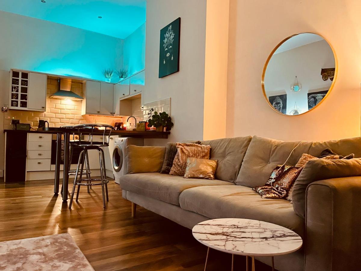 Southsea Retreat Apartment Bagian luar foto