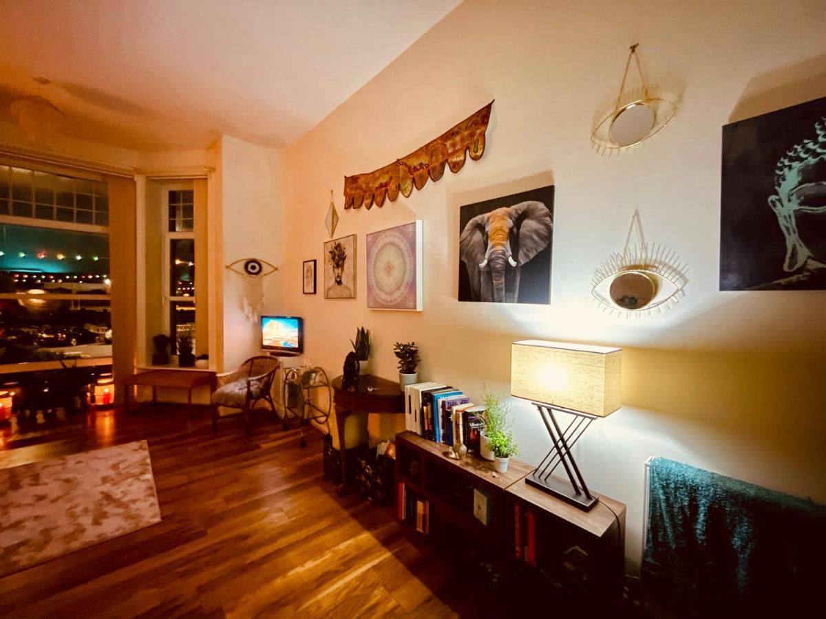 Southsea Retreat Apartment Bagian luar foto