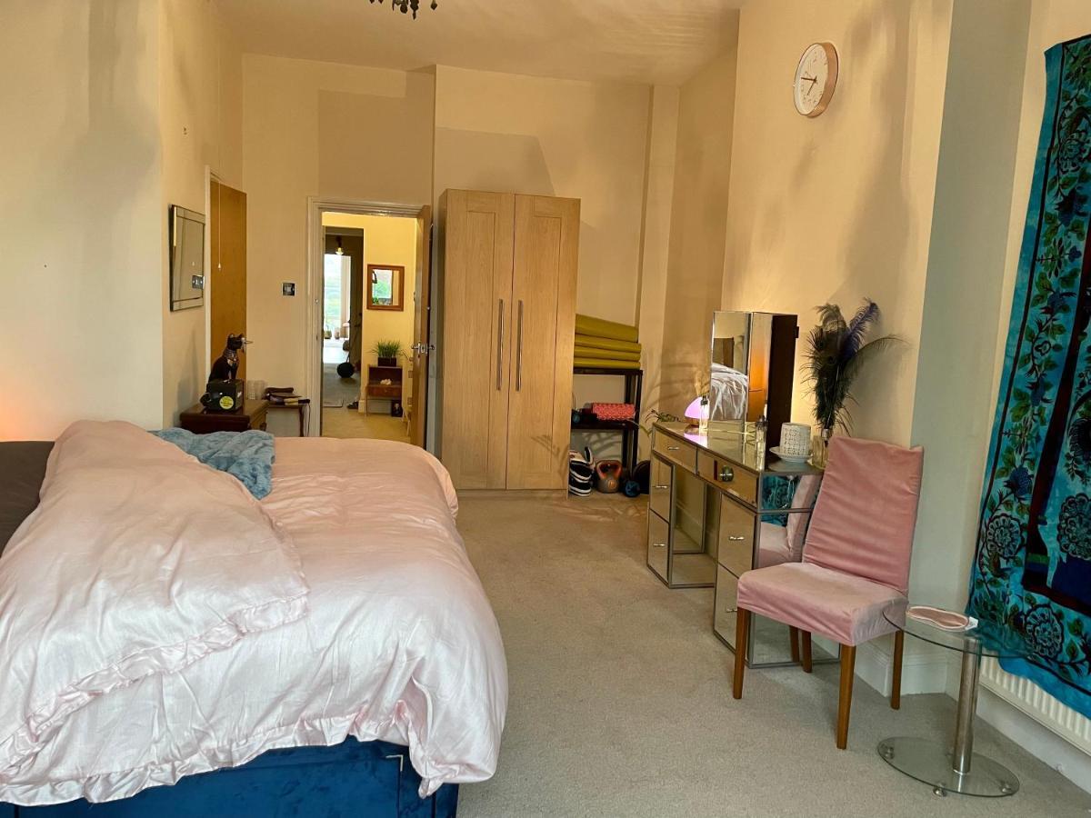 Southsea Retreat Apartment Bagian luar foto