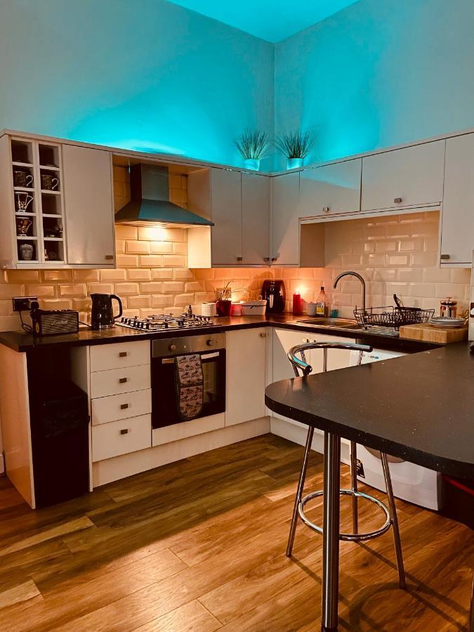 Southsea Retreat Apartment Bagian luar foto