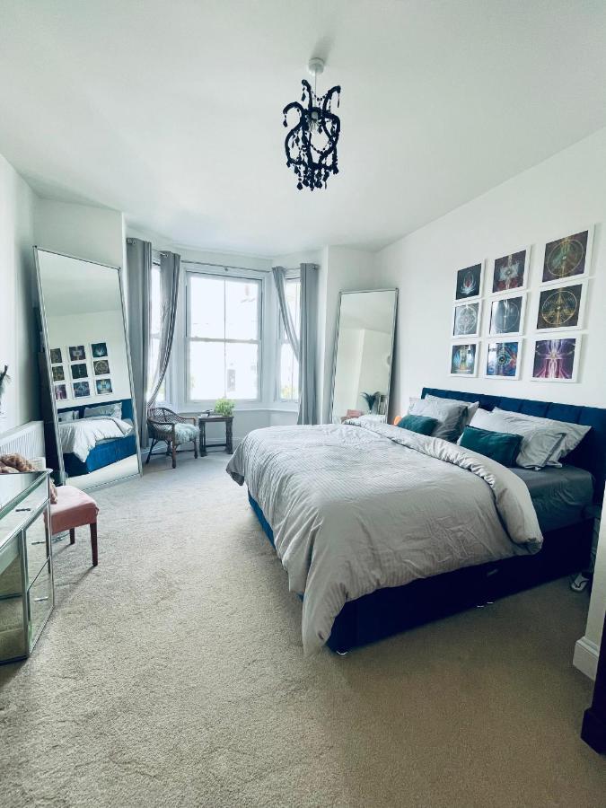 Southsea Retreat Apartment Bagian luar foto